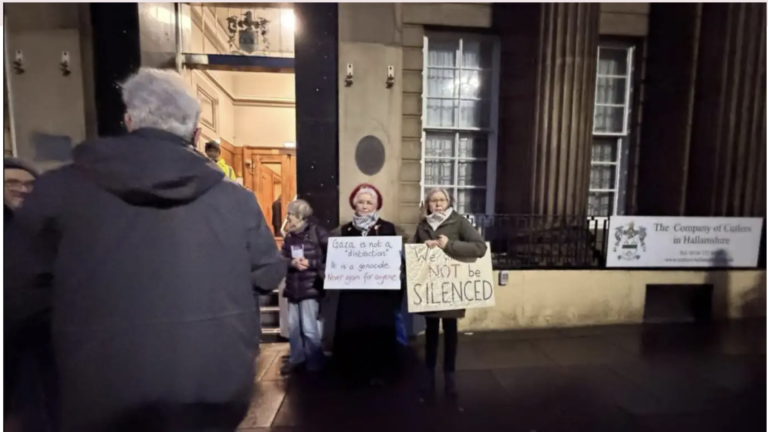 Cuando el Día de Conmemoración de las Víctimas del Holocausto les falla a los judíos